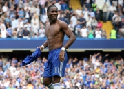 TheShy焦点对战，杜兰特与60激战RNG分钟，比赛局势复杂胜负难料！引发球迷热议